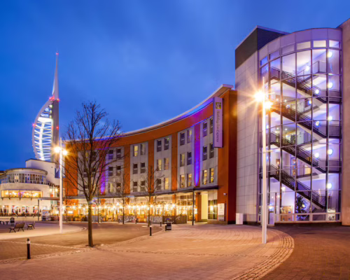 Holiday Inn Gunwharf Quays